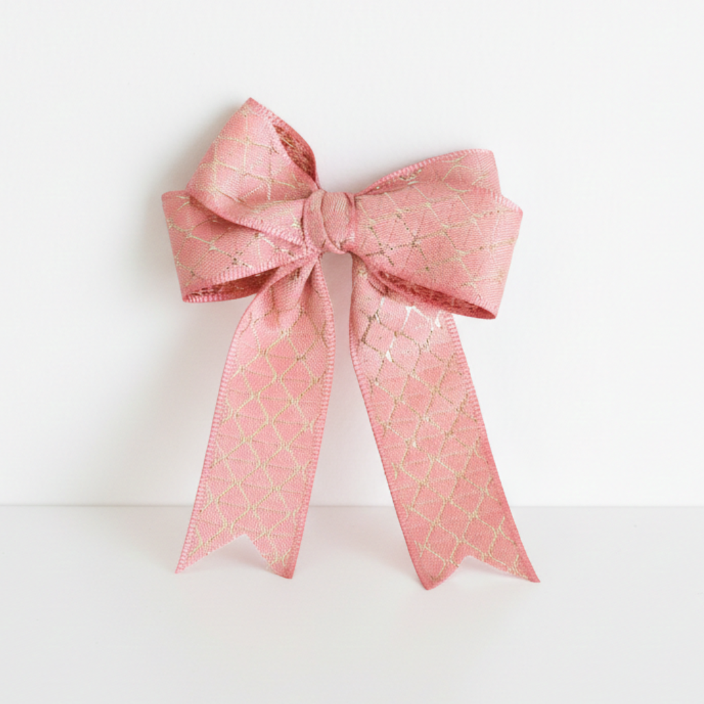 Plátnová stuha se zlatým vzorem – starorůžová a zlatá, elegantní dekorace pro dárkové balení, věnce a aranžmá